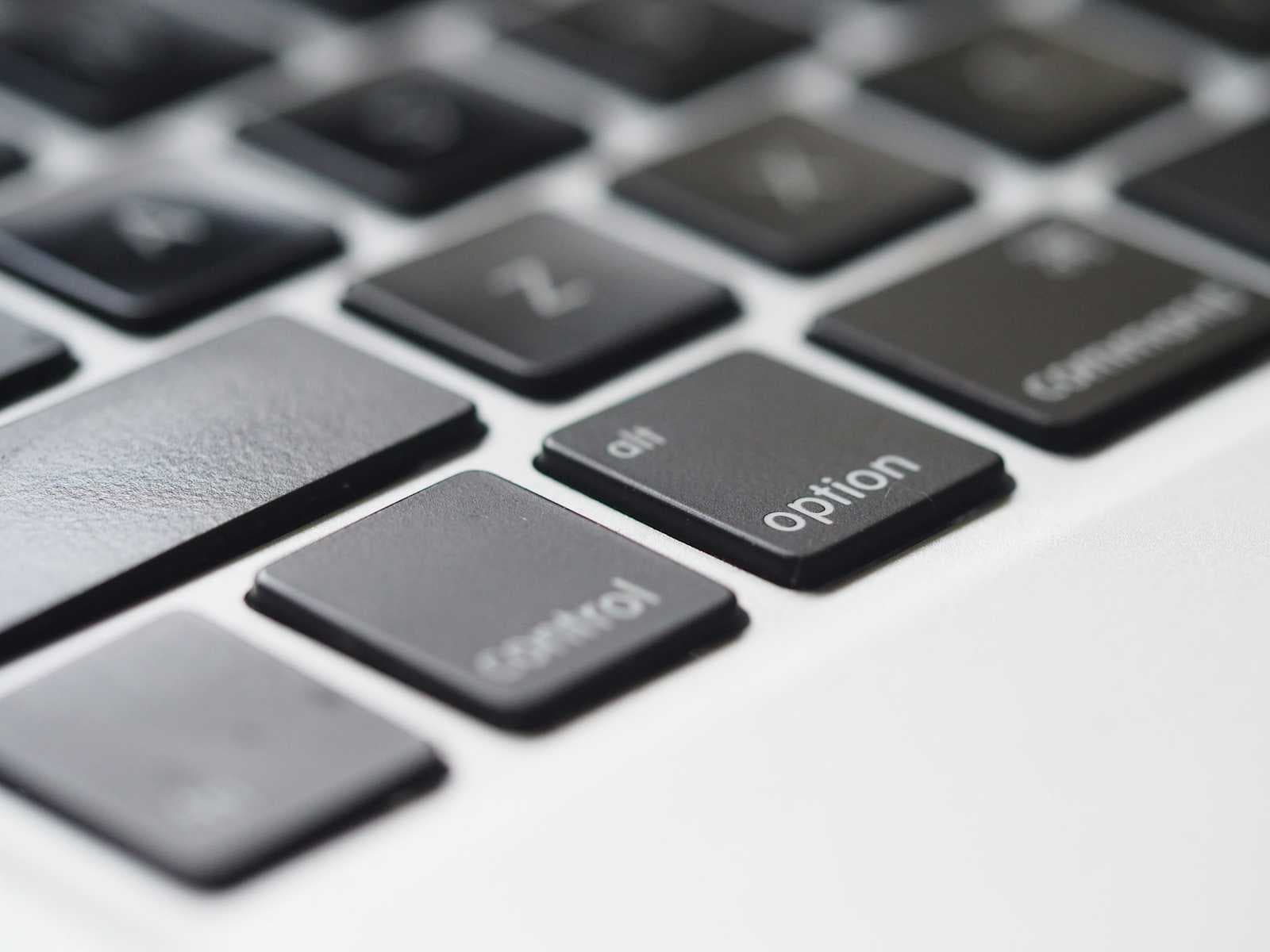 macOS Shortcuts Cheat-Sheets From Around the Web